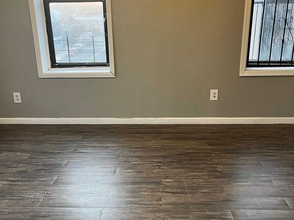1st image of 68 N 9th St #302