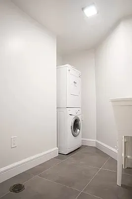 Rented by Parkway CRG Ltd. | media 12