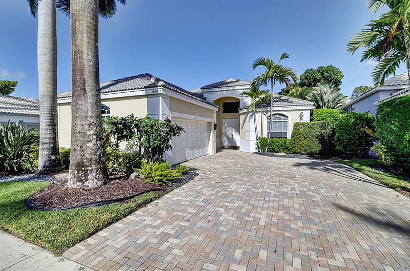 1st image of 16089 Villa Vizcaya Pl