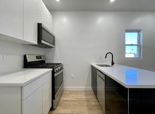 79 Stuyvesant Ave #2RA, Jersey City, NJ 07306