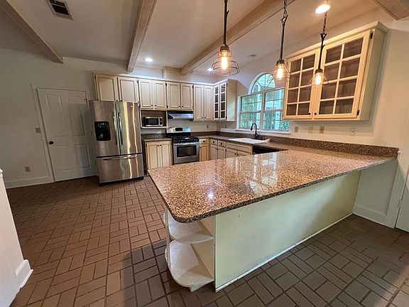 5th image of 1381 Manor House Dr