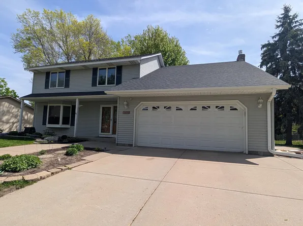 1705 James Ct, Burnsville, MN 55337