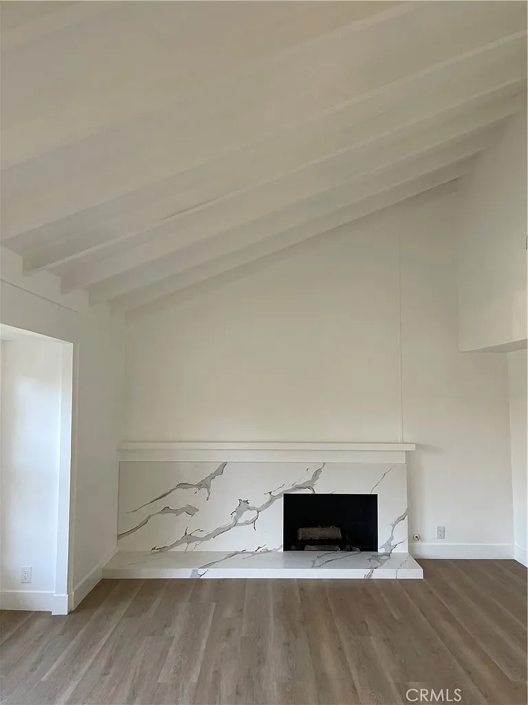 3 bed, 1684 sqft, $7,000 — Photo 3