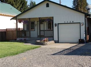1126 W Chestnut St, Centralia, WA 98531