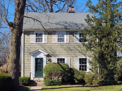 1037 Cherry St, Winnetka, IL, 60093