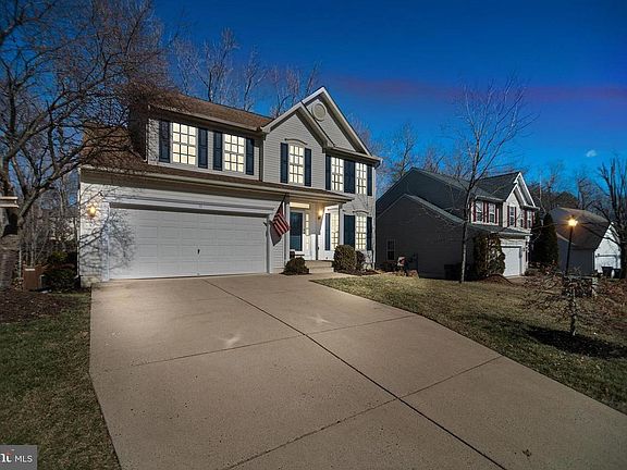 2nd image of 11 Sarrington Ct