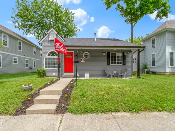 422 W Broadway St, Greenwood, IN 46142