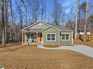 26 Carriage Dr, Greenville, SC 29609