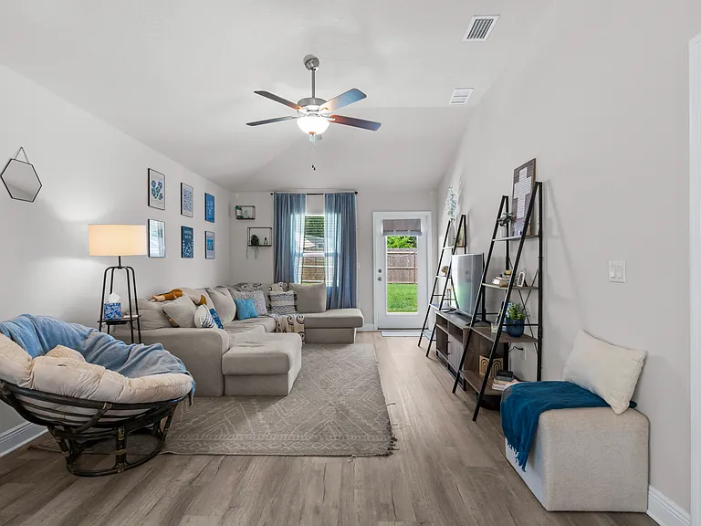 7019 Sonny Dr — Photo 14