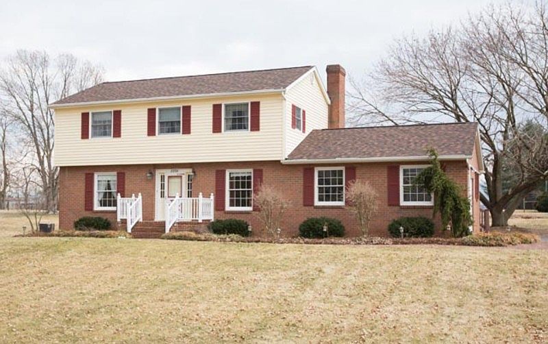1st image of 8898 Pats Ln