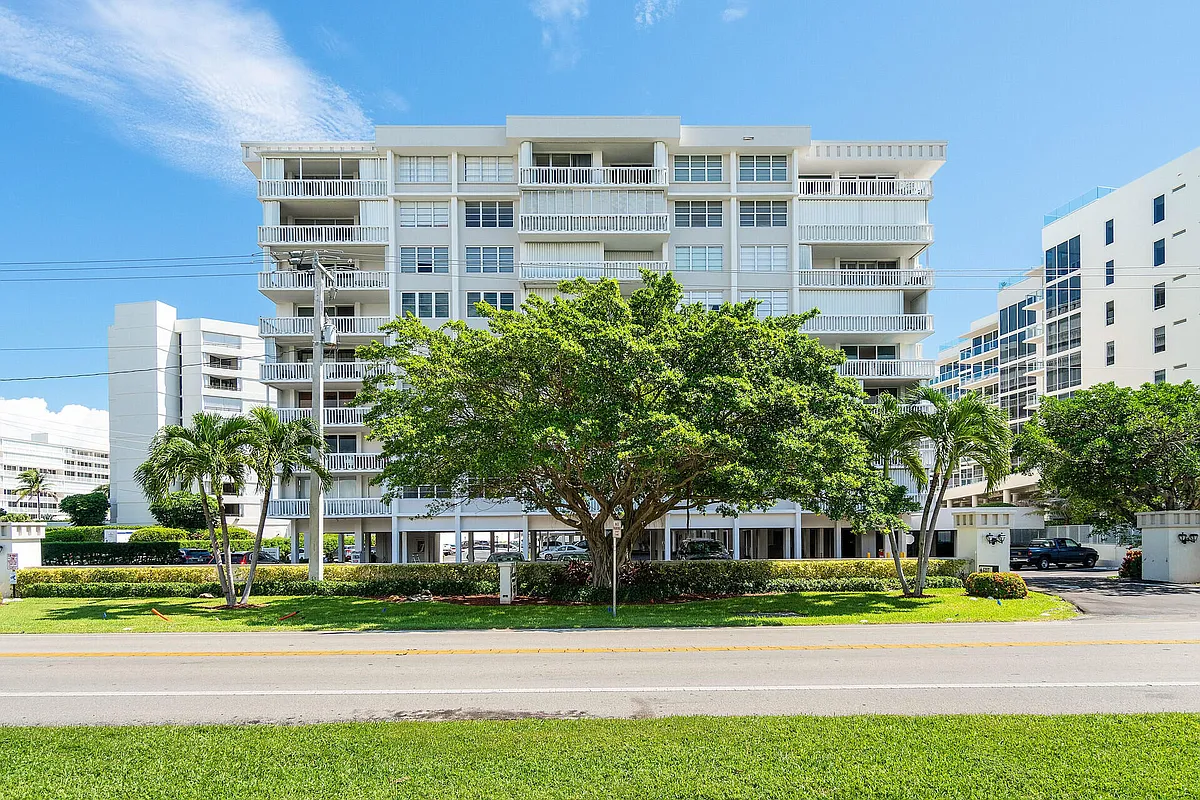 Building Photo - 3570 S Ocean Blvd #208