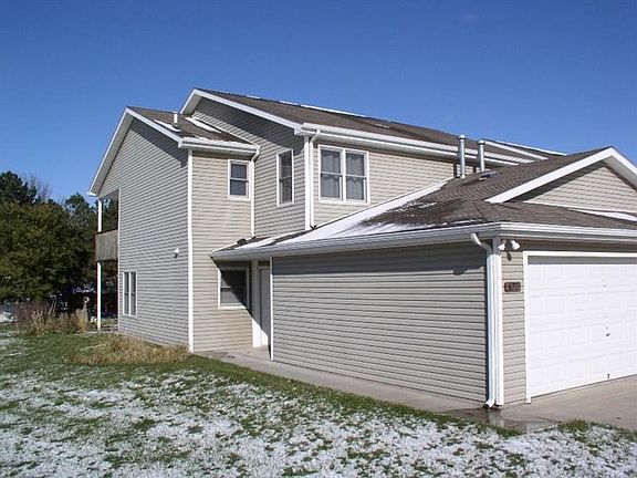 2nd image of 620 Lakeside Dr #53