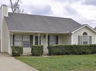 410 Pete Rose Cir, La Vergne, TN 37086