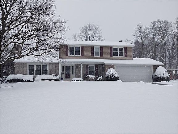 3rd image of 11 Belvue Ct