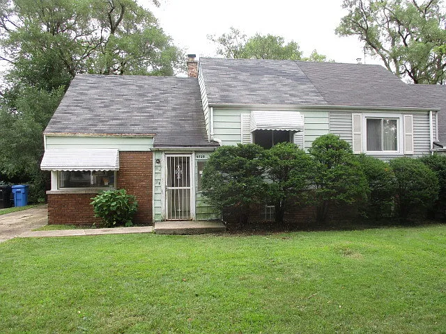 9729 S Brennan Ave photo 1