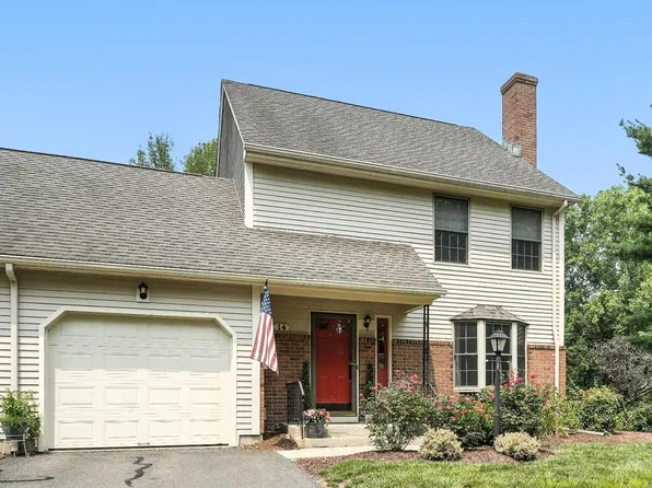 14 Carriage House #14, Enfield, CT 06082
