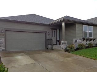 942 35th Ave, Forest Grove, OR 97116