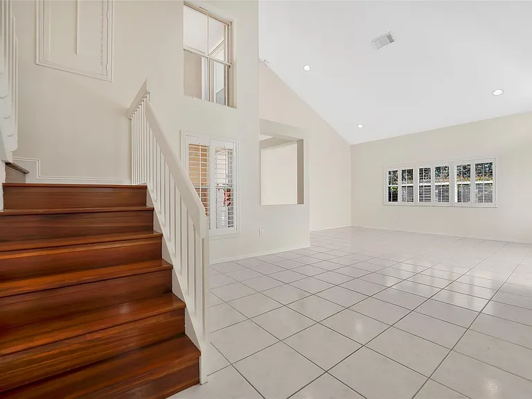 1840 Sweetbay Way — Photo 14