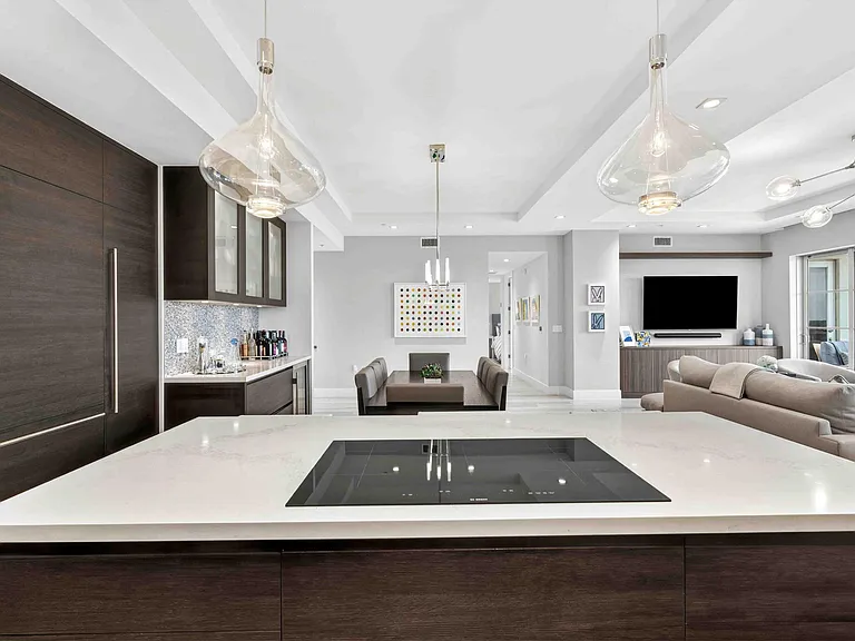 155 E Boca Raton Rd #611 — Photo 9