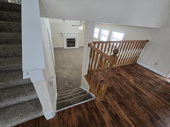 5th image of 1192 Constitution Dr
