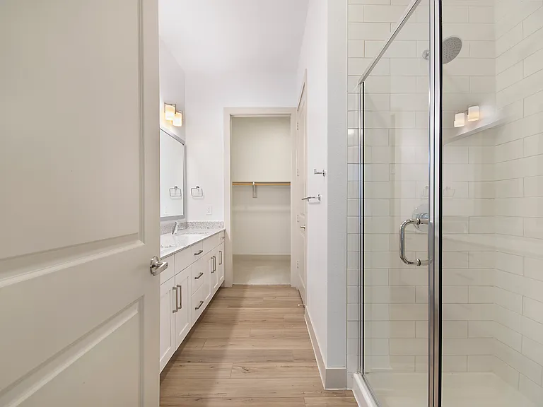 4705 W Spring Creek Pkwy — Photo 28