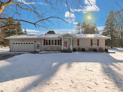 4590 Main Rd, Applegate, MI, 48401