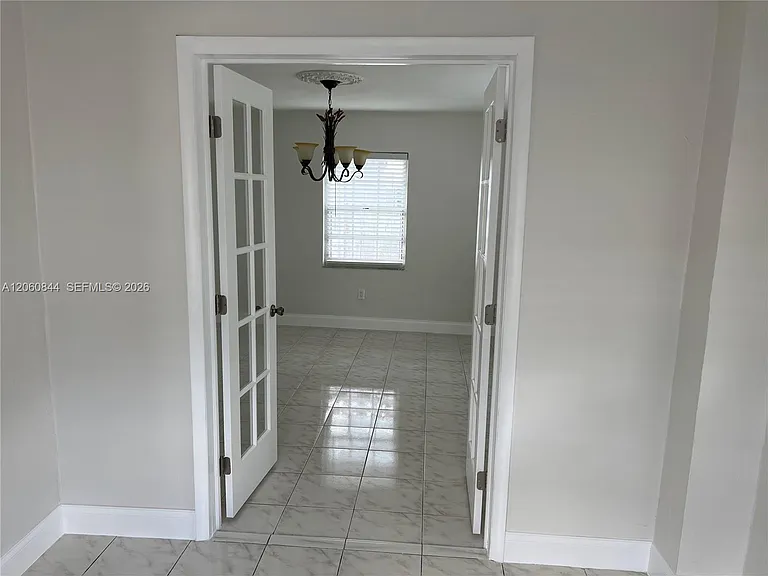 421 NW 57th Ct — Photo 6