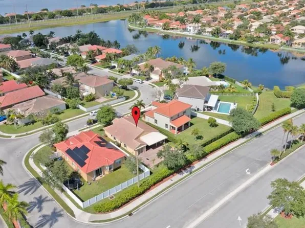 18723 SW 15th St, Pembroke Pines, FL 33029