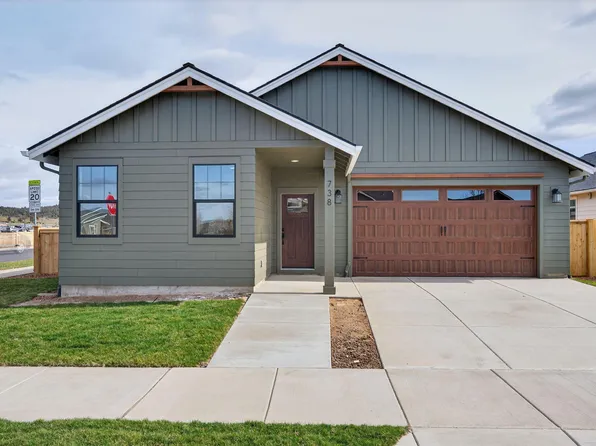 738 NE Trestle St, Prineville, OR 97754