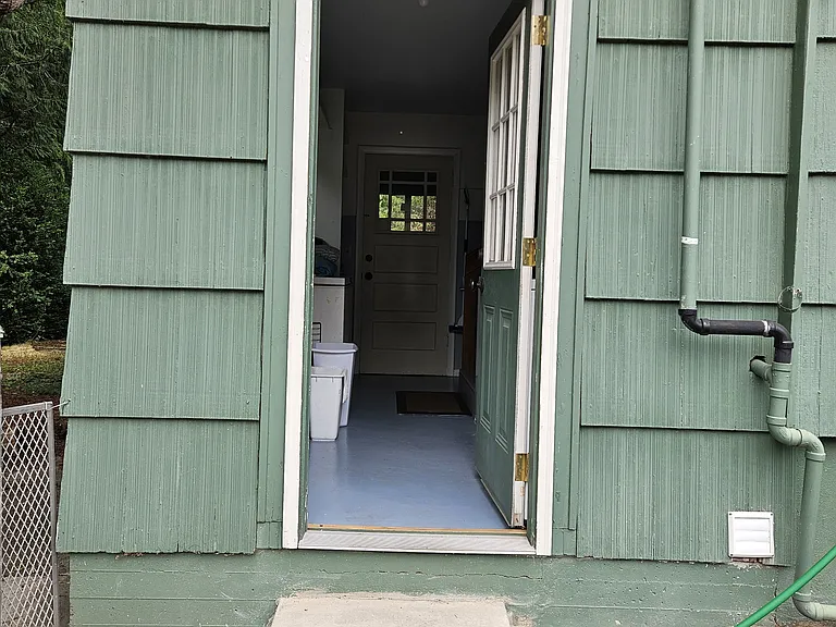 NE 205th Ave — Photo 2