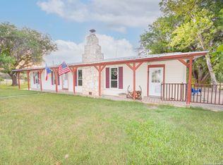 1628 County Road 357, Utopia, TX 78884