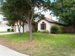 300 Brian Ln, Kyle, TX 78640