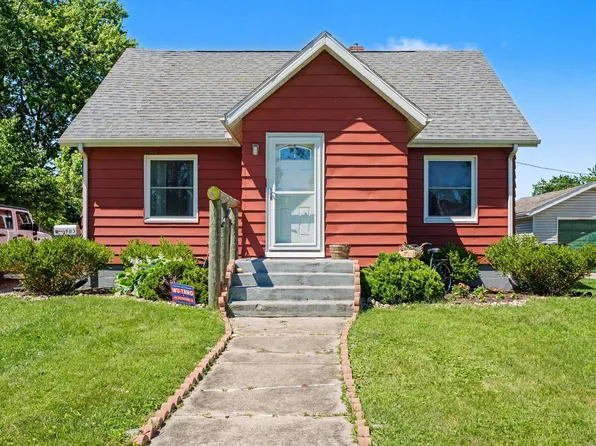 1983 Lewis Dr, Niles, MI 49120