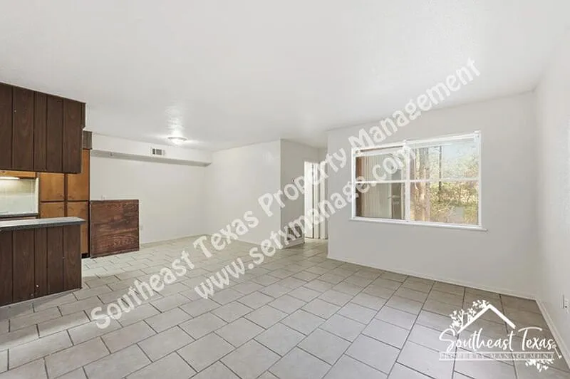 801 W Gibson St — Photo 4