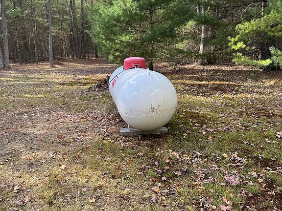 3rd image of 115 Mill Rd