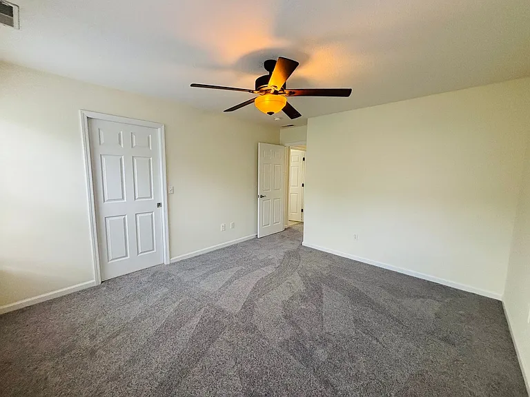 1719 Aden Ln — Photo 14