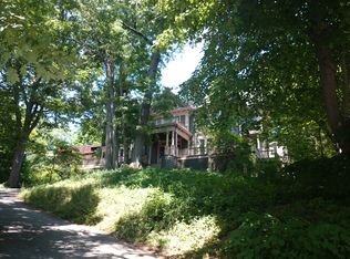 70 Mason Ter, Brookline, MA 02446