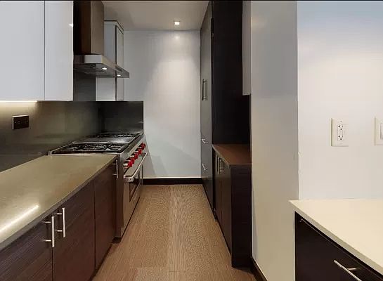3rd image of 666 W End Ave #10U-10D