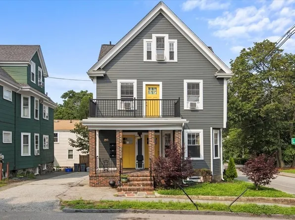 1 Laurel St, Arlington, MA 02476