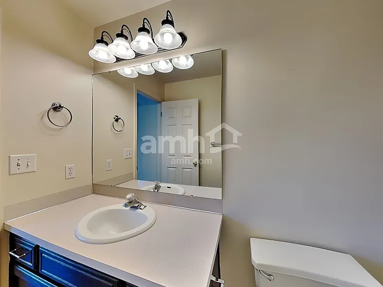 1738 N 2275 W — Photo 6