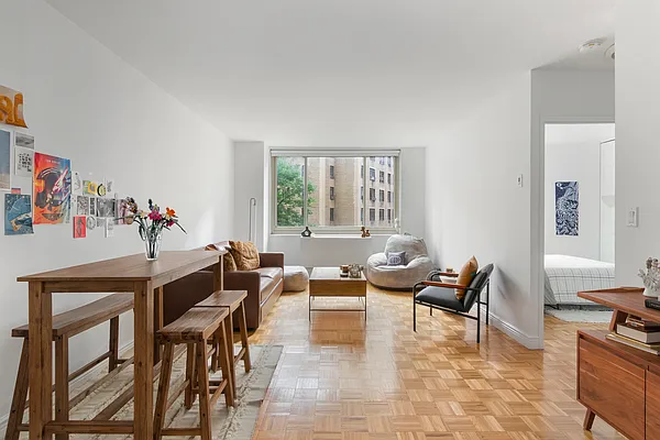 Rented by Brown Harris Stevens | media 1