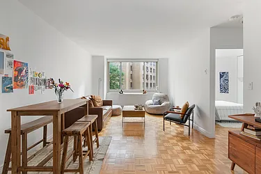 Rented by Brown Harris Stevens