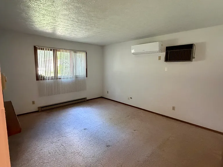 4726 Trevor Cir #1 — Photo 1