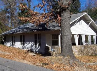 110 Sulphur St, Hot Springs, AR 71901