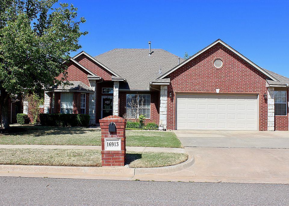 1st image of 16913 Bedford Cir