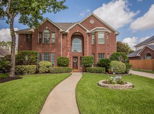 20211 Forest Dr, Spring, TX 77388