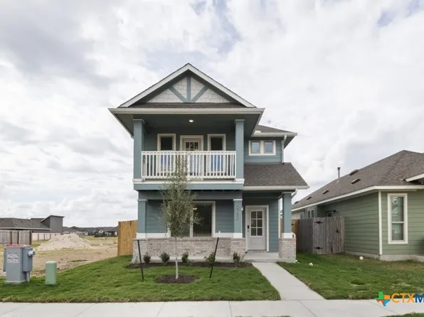 2752 Brand Iron Dr, San Marcos, TX 78666