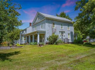 483 Mapleton Ave, Suffield, CT 06078