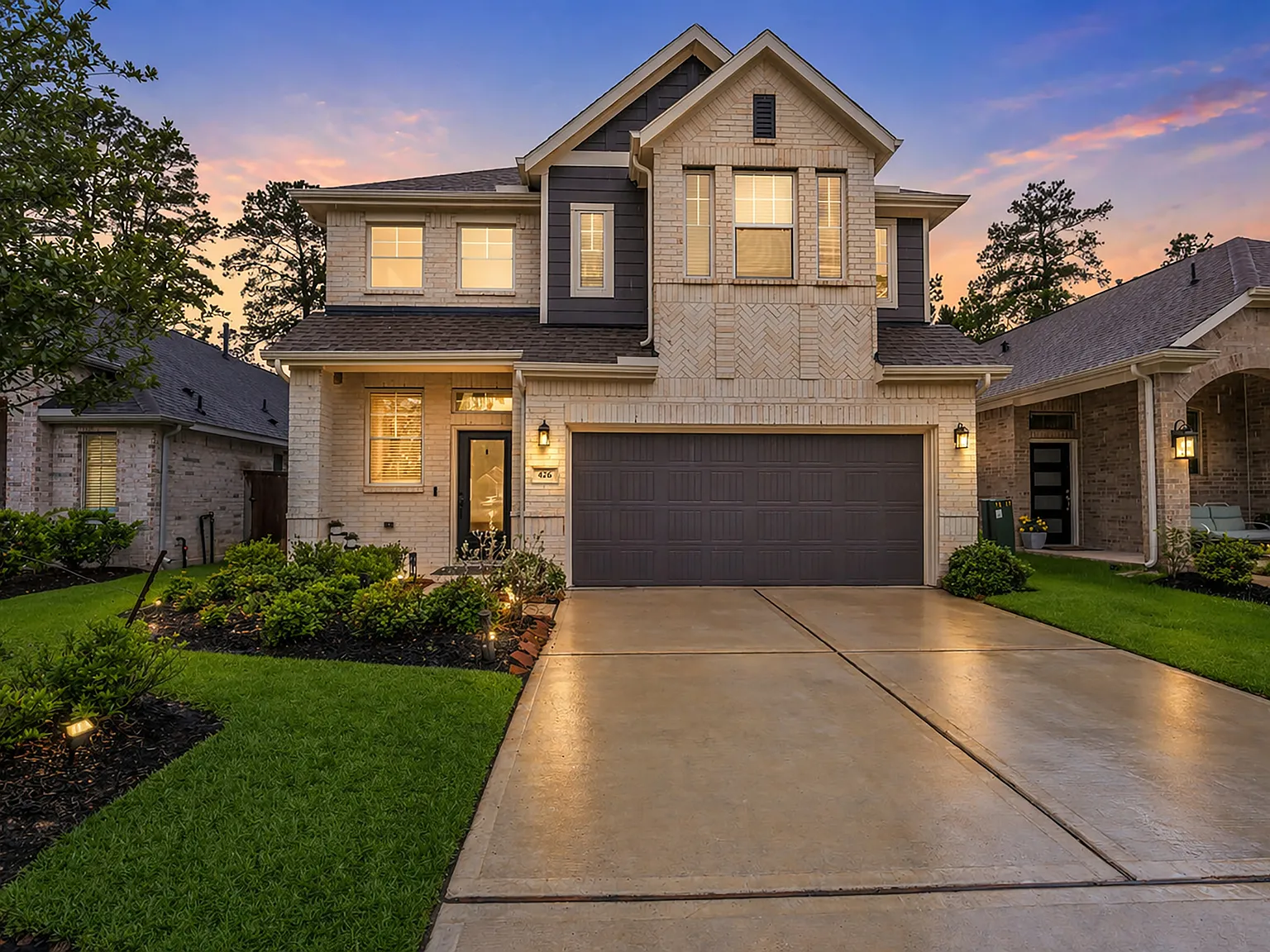 4 bed, 2.5 bath, 2139 sqft, $2,950 — Photo 1
