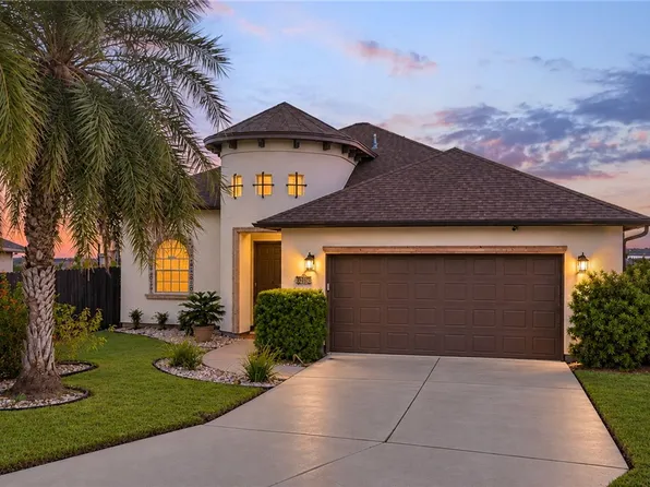 8050 Calgary Dr, Corpus Christi, TX 78414